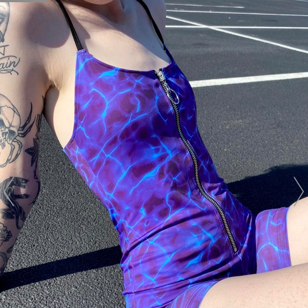 DIVE DEEPER ZIP UP PLAYSUIT